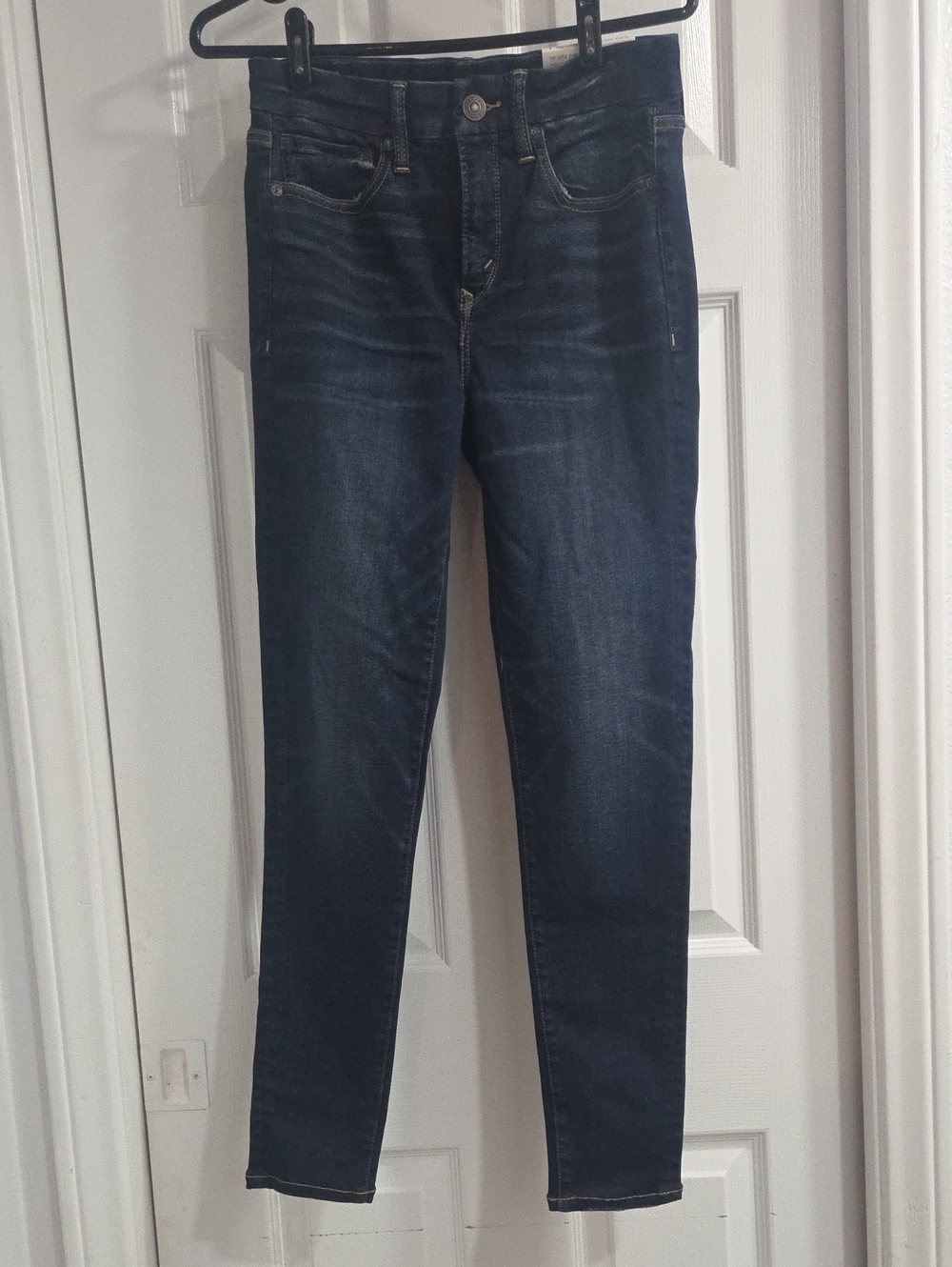 American Eagle Outfitters Indigo Stretch Skinny Jeans